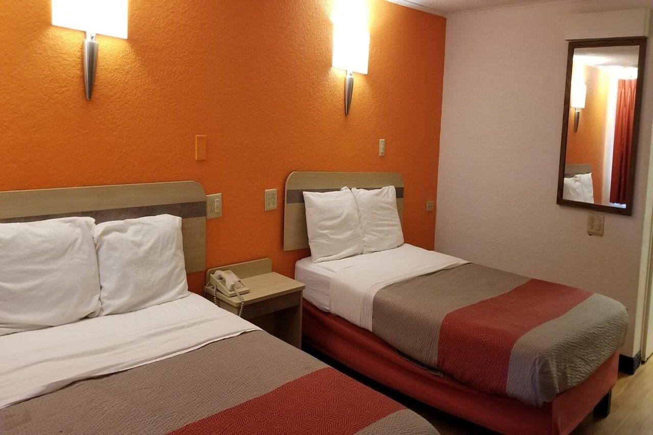 Fairbridge Inn Express London Esterno foto