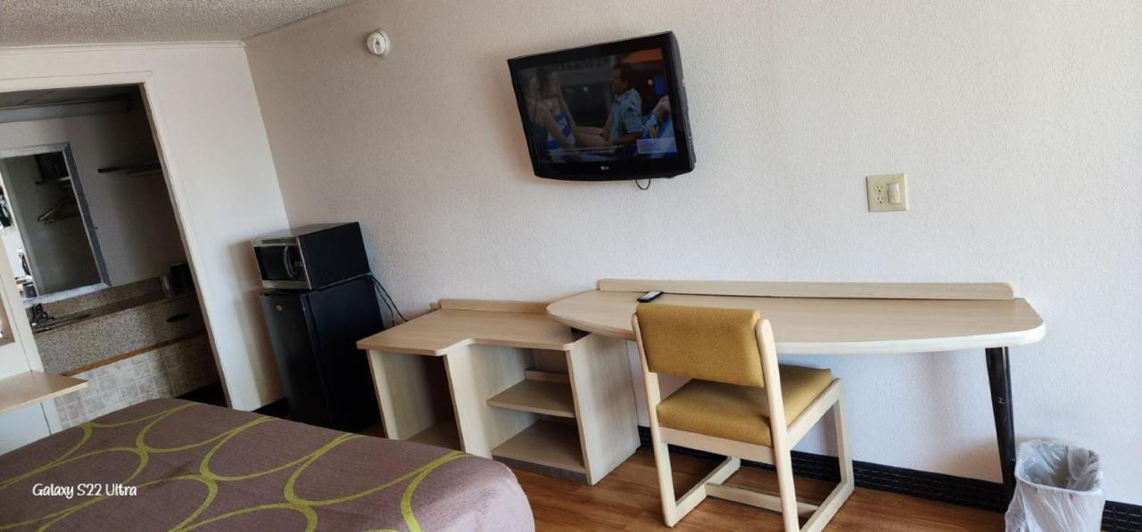 Fairbridge Inn Express London Esterno foto