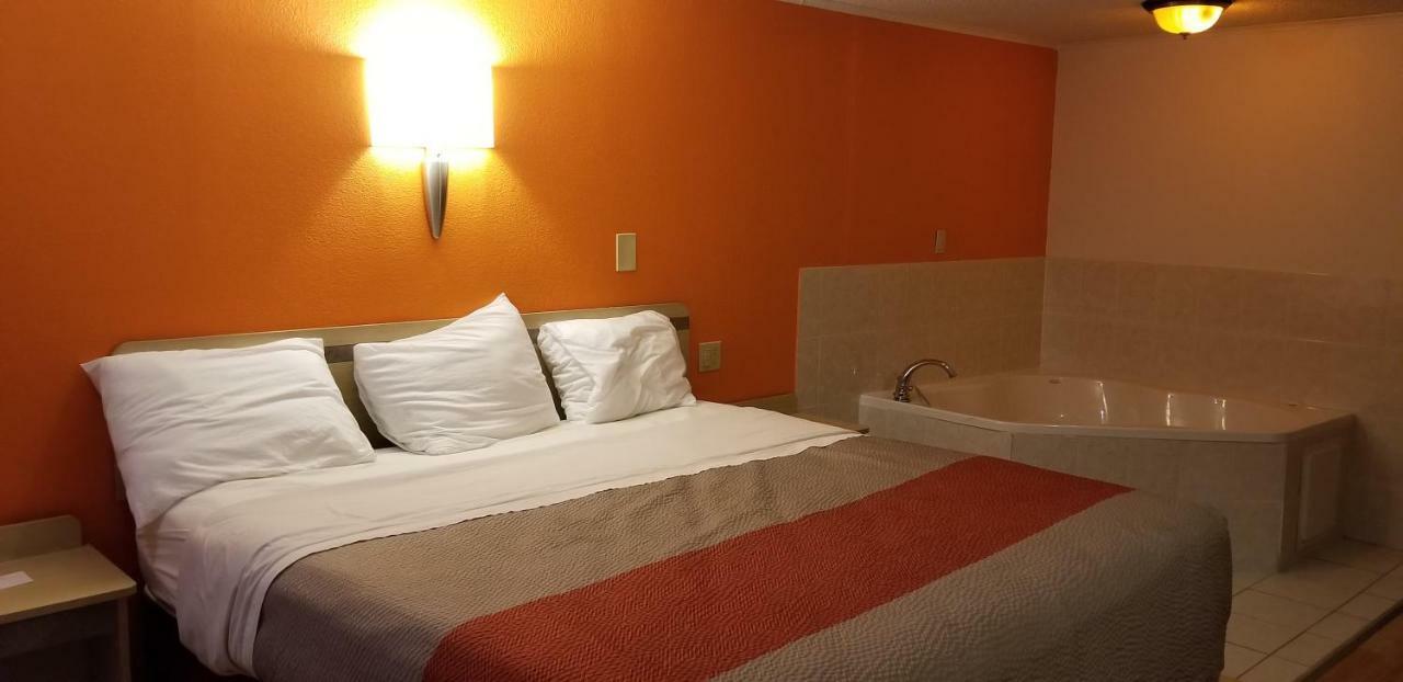 Fairbridge Inn Express London Esterno foto